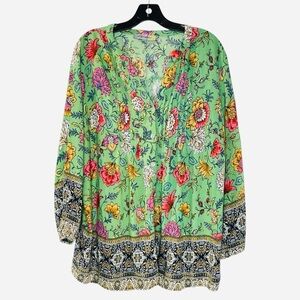 FIGUEROA & Flower Floral bohemian pleated blouse size XL. Green with pink white